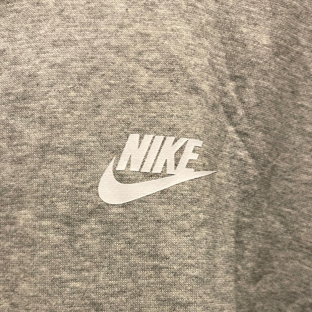 NWT Nike Heather Gray Pullover Hoodie - Picture 2 of 9